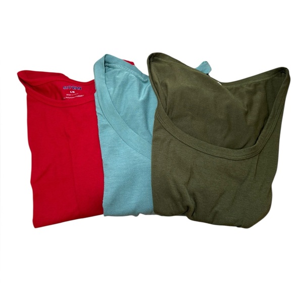 Sivvan Tops - BUNDLE Set of Three T-Shirts in Red, Blue, and Green Sz L EUC Amazon Boutique
